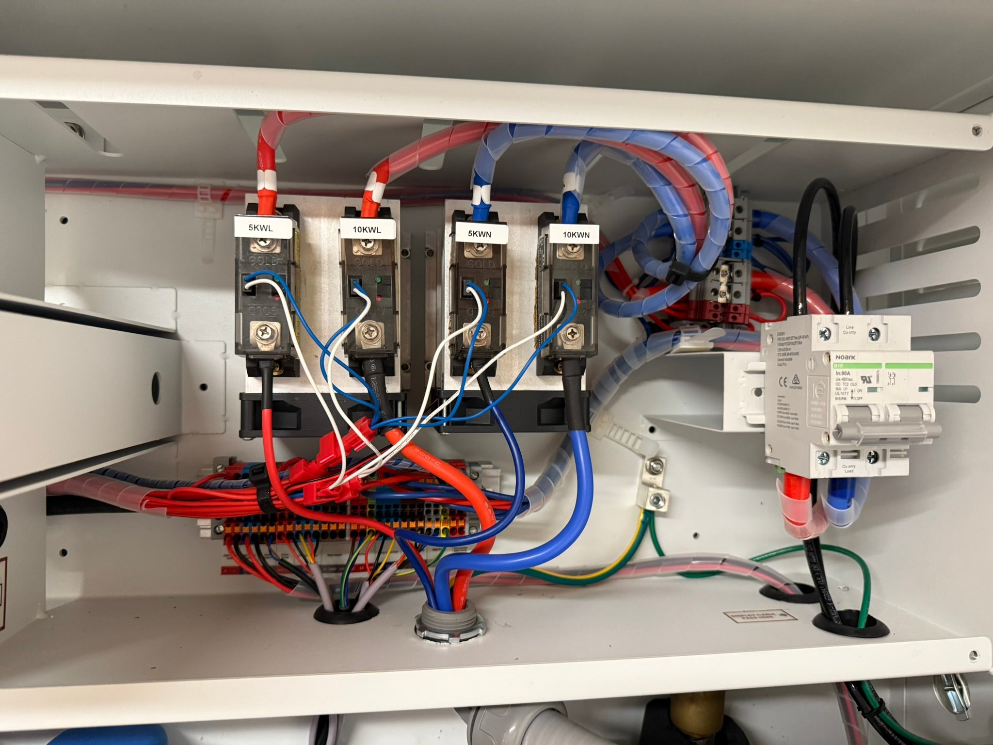 APOLLO Hydro Smart Station