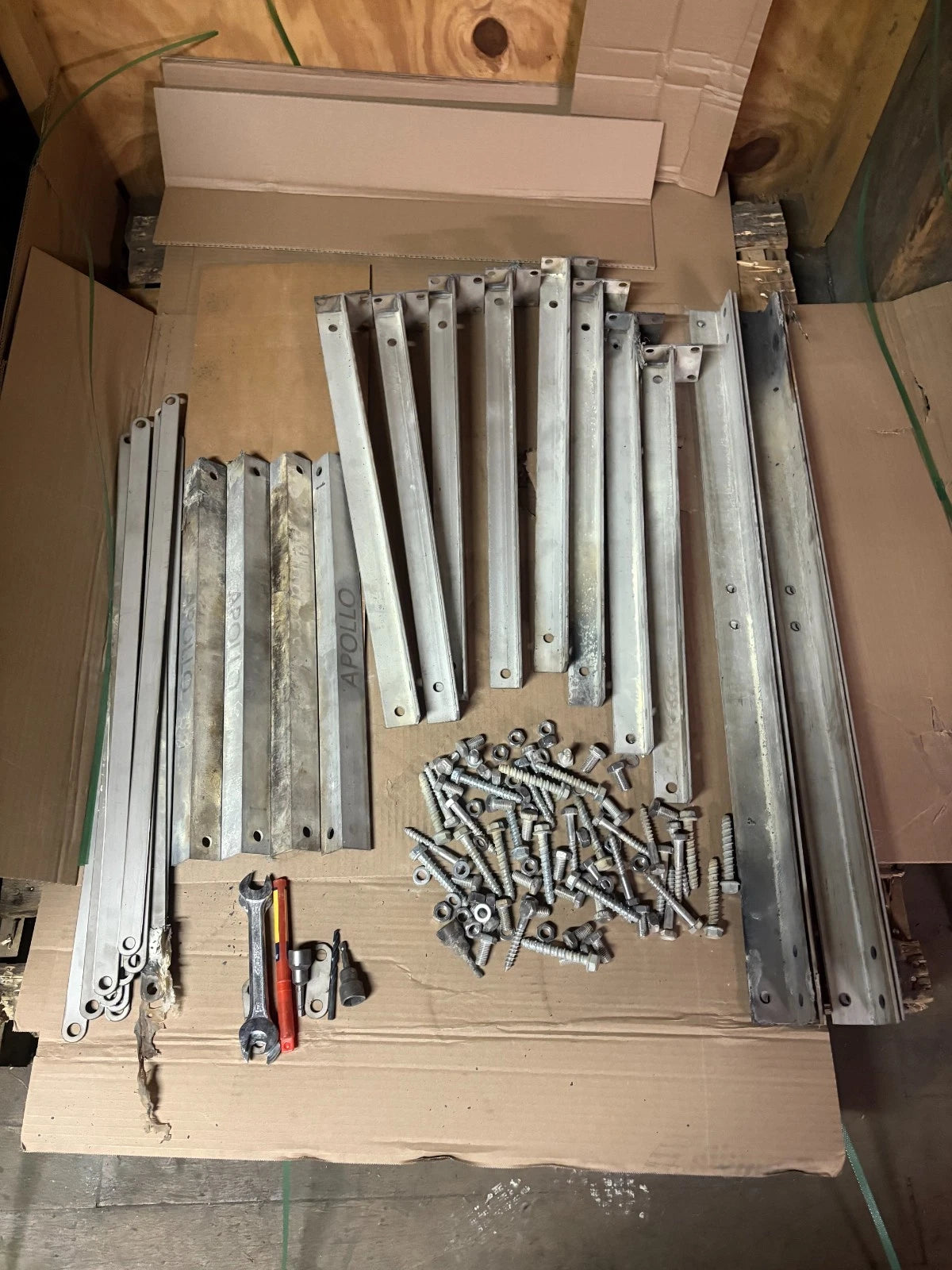 APOLLO Stainless Steel Stand